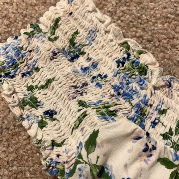 American Eagle off the shoulder top - Picture 4 of 5